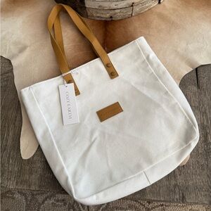 Brand NWT Cozy Earth White Canvas Tote Bag with Faux Leather Straps